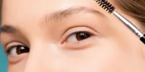 Cara Menumbuhkan Alis Botak Secara Alami, Coba Campuran Ampuh Ini