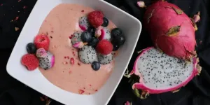 Cara Menurunkan Kolesterol dengan Resep Smoothies Buah Naga yang Lezat