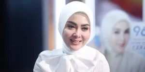 Cara Syahrini Mengatasi Rasa Tak Percaya Diri, Jadi Diri Sendiri dan Membuat Orang Lain Senang