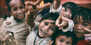 Cara untuk Membantu Anak Berinteraksi dengan Teman Sebaya