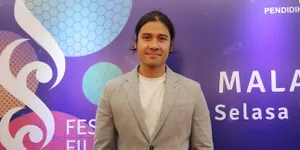 Chicco Jerikho Banyak Belajar Tentang Musik dan Seni Dari Guru Favoritnya