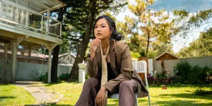 Clara Riva Ajak Pendengar Lepas Penat Lewat Lagu Penuh Energi dan Candaan, 'Iya Iya Iya'