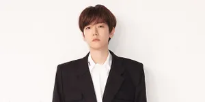 Comeback Solo, Apa Alasan Baekhyun EXO Menutupi Wajah dengan Topi Fedora di MV 'Bambi'?