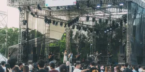 Connx Off The Weekend (OTW) Festival 2024: Keisya Levronka Kudeta Panggung Vierratale - Nadin Amizah Mengumpat Bareng Penonton