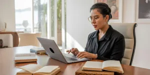 Contoh Teks Ulasan: Panduan Lengkap untuk Memahami dan Menulis Ulasan Berkualitas