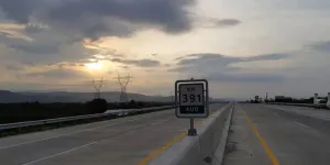 Daftar Tarif Tol Terbaru 2025 untuk Rute Surabaya-Malang