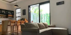 Dapur Kayu Minimalis Tantri Kotak, Dari Sentuhan Klasik Menuju Gaya Modern