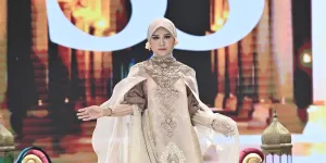 Debut Jenama Feysen Milik Shella Saukia di Garis Poetih Raya Collection 2026