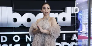 Demi Film 'SEPEDA PRESIDEN', Ariel Tatum Sampai Rela Ubah Warna Rambut