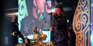 Denny Caknan Akui Tak Akan Pernah Gantikan Didi Kempot, Tapi Siap Lanjutkan Cita-Citanya