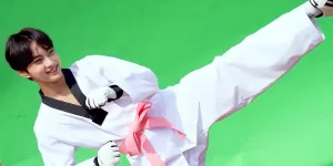 Deretan Idol Kpop yang Sukses Punya Sabuk Hitam Taekwondo