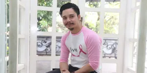 Di Sela Kesibukan, Derby Romero Sempatkan Pacaran