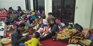 Dilanda Angin Puting Beliung, Ribuan Warga Kaki Gunung Arjuno Diungsikan