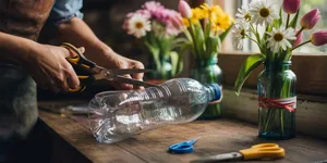 DIY Vas Bunga dari Botol Bekas, Ide Kreatif dan Cara Membuatnya yang Mudah