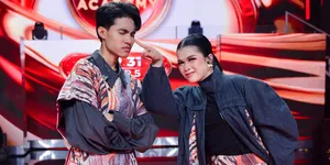 Eby dan Zahra Pamer Potret 'Saat Bahagia', Tunjukkan Momen Serasi