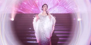 Empat Dekade Berkarya, Ruth Sahanaya Tampil Beda Lewat 'Sebaris Lirik Cinta'