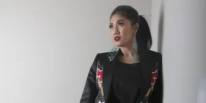 Erie Suzan Ditantang Zizi Kirana Kolaborasi Dangdut