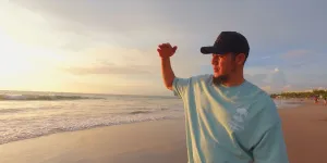 Fakta Menarik Chevra Yolandi, Suami Via Vallen yang Rela Hapus Tato Demi Menikah