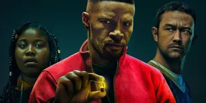 5 Fakta 'PROJECT POWER' yang Bakal Bikin Kamu Kepo, Terutama Dengan Cameo Yoshi Sudarso