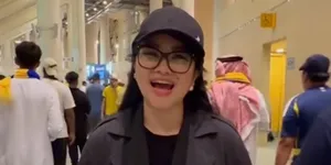 Fitri Carlina Wujudkan Mimpi Nonton Ronaldo Langsung di Jeddah