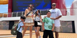 Foto Keluarga ala Nia Ramadhani dan Ardi Bakrie Bersama Ketiga Anak Mereka, Sering Banget Terlihat Kompakan!