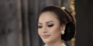 Foto-foto Ragam Jenis Pakaian Adat Jawa, Memiliki Ciri Khas yang Berbeda