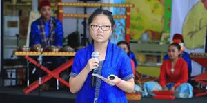 Gadis Berusia 16 Tahun Membuat Sebuah Website Tentang Budaya Betawi