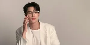 Gaya OOTD Kasual Ala Byeon Wooseok Yang Bisa Diinspirasi Agar Tampil Stylish