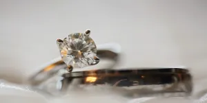 Hadiahkan Pasangan Adelle Jewellery Saat Momen Spesial, Ada Promo Menarik dari BRI Lho!