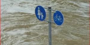 Hujan Deras Sebabkan Banjir di Arab Saudi, Kota Makkah dan Madinah Terdampak