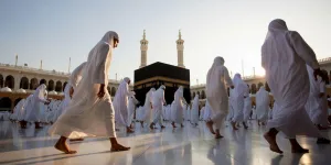 Ibadah di Bulan Dzulhijjah yang Dianjurkan beserta Keutamaan dan Panduan Lengkapnya