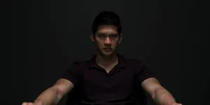 Iko Uwais Resmi Gabung di Proyek Film ROAD HOUSE 2, Bakal Adu Akting dengan Jake Gyllenhaal
