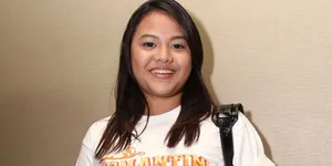 Ini Alasan Aurel Sering Selfie