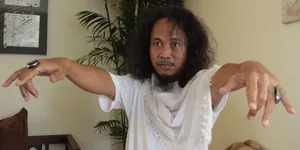 Poster Menyeramkan Film Horror 'Taman Langsat Mayestik'