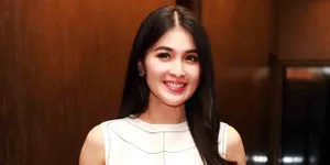 Ini Lho Sifat Sandra Dewi yang Mirip Banget Dengan Princess Belle