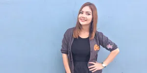 Irma Darmawangsa Klarifikasi Soal Foto Sawer Uang di Pantat: Saya Selipkan Sendiri