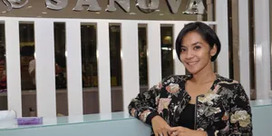 Isi Waktu Senggang, Enno Lerian Tekuni Seni Merajut