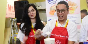 Istri Lagi Hamil, Bayu Oktara Rela Masak di Dapur