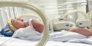 Istri Ridho DA Melahirkan Anak Kedua, Gemoi Berat Badan 3,42 kg