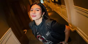 Jadi Hantu Penebok, Shaloom Razade Usul Pakai Bahasa Belanda di 'The Bell'