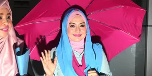 Jadi Tahanan Kota, Edies Adelia Siap Eksis Kembali