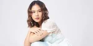 Jadi Track dengan Jumlah Streaming Tertinggi, Nadin Hadirkan Music Video untuk 'Bertaut'