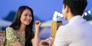 Jangan Sampai First Date Bikin Si Dia 'Panas', Ini Dos & Don'ts Momen Tetap Adem dan Berkesan