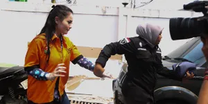 Jennifer Dunn Senyam-Senyum, Polisi Fokus ke DPO Kasus Narkoba