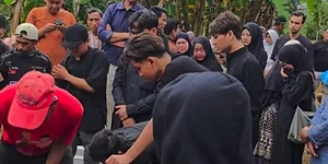Kabar Duka, Kakek Lesti Kejora Meninggal Dunia