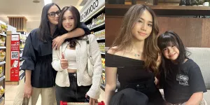 Keluarga Good Looking, Ini 7 Potret Keluarga Ririn Ekawati - Anak-Anaknya Cantik dan Menggemaskan