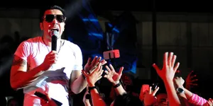 Kenangan Terakhir David Naif Atas Yon Koeswoyo, Sosok Yang Menginspirasi