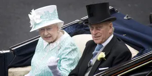 Kesehatan Memburuk & Sempat Jatuh, Pangeran Philip Dilarikan ke Rumah Sakit Pakai Helikopter