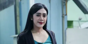 Klarifikasi Vernita Syabila, Wanita yang Dituding Jadi Pelakor Richie Five Minutes