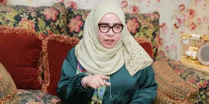 Kunjungi Pengungsian Warga Palestina, Melly Goeslaw Berbagi Cerita Menyentuh